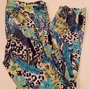 New Calvin Klein Performance Leggings, size Large